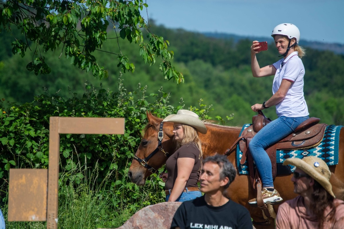 Riding at the Friedensmal